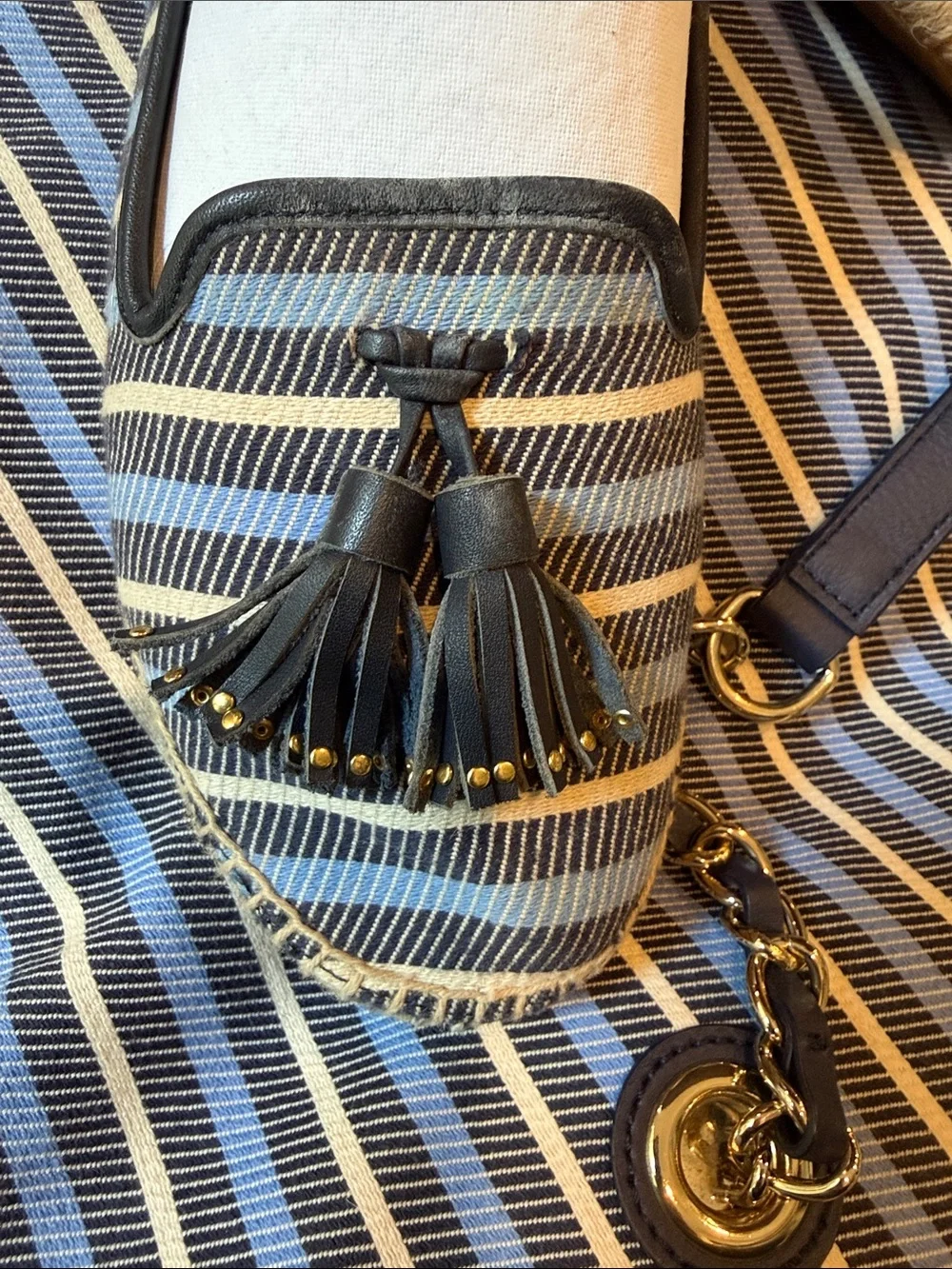 Talbots  Set Navy and White Espadrilles and Tote